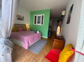 Aparment la gavia, hotel a Madrid