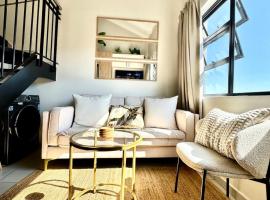 SoftPod Loft in Prime Location Fourways, hotel in Sandton