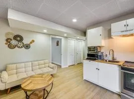 1 Mi to Puget Sound Shores Modern Des Moines Apt!