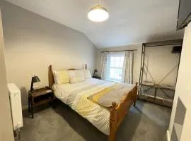 Sea La Vie - 6 St Marys Walk - 2 Bed Cottage Old Town Scarborough