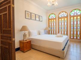 Best Old Medina Wall 3 Bedroom Home, ξενοδοχείο σε Al Azifat