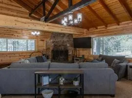 Riverview Retreat -Hot tub -Fire pit -1-acre lot -