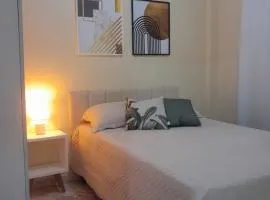 Central 2 quartos WIFI Próximo shopping JL e terminal rodoviário