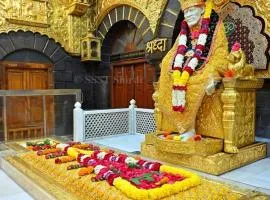 Hotel sai gaurav ac,non ac room