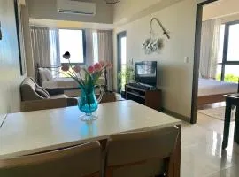 180 degree ocean view apartment
