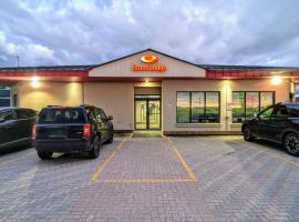 Econo Lodge, hotel i Cochrane