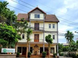 CityLight Angkor Boutique
