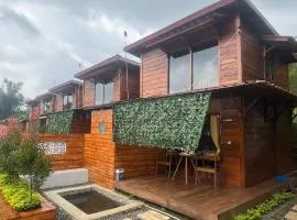 The Valley House Ci Dwi Resort