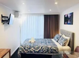 Merivale Court Studio
