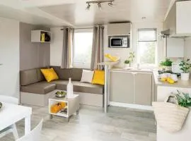Mobil home confortable avec terrasse à Saint-Gildas-de-Rhuys - API-1-52-762