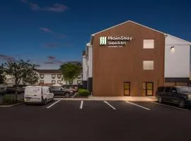MainStay Suites Columbus North - Worthington