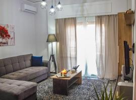 Luxury apartments near Acropolis! in the Heart of Athens!, hotel di Athens