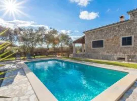 Finca Isabel y Guillermo con posibilidad de piscina climatizada