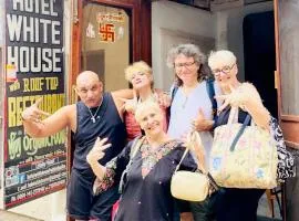 Hotel White House - A Family Homestay