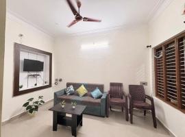 2BHk Homestay Opp Mysore Zoo, Kamadhenu Homestay B, Hotel in Mysore