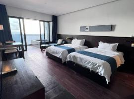 Sandalwood Resort Hotel Apartments, hotel a Kang-k'ou