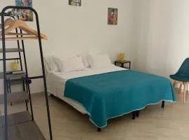 eneas' apartment