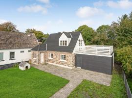 Cozy Home In Ebeltoft With Wifi, hotel a Ebeltoft