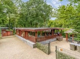 3 Bedroom Awesome Home In Erm