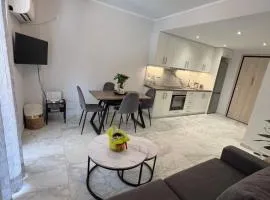 Feel at home in Porto Rafti