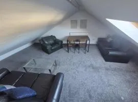 City Centre 6-Bed Swansea Getaway