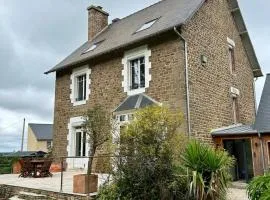 Maison de charme 4 chambres, vue Rance et jardin