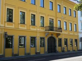 City Inn 24H Self Check-In by H&H Hotels, hotel v Linci
