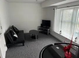 Sea Breeze 1-Bed Retreat with Parking