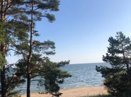 Valeria kamping, hotel s parkirali&scaron;tem u gradu 'Uusk&uuml;la'