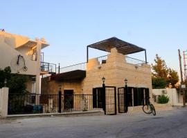 Bayt Jedde - Grandfather's house, hotel 