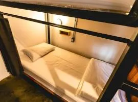 Banana Hostel Donmuang