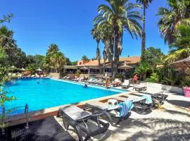 1 Bedroom Beautiful Apartment In Canet-En-Roussillon