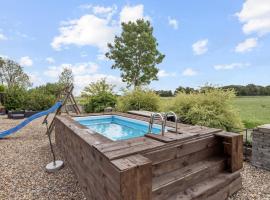 Beach House, hotel v destinácii Detern