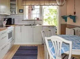 1 Bedroom Cozy Home In Sättersta Tystberga