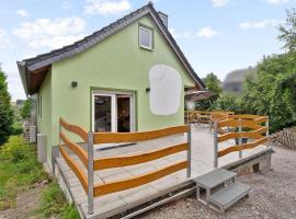 Cozy Home In Großbreitenbach With Wifi, hotel in Großbreitenbach