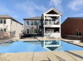 Indy Pool Home