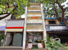 FabHotel Golden Star, hotel near Chhatrapati Shivaji International Airport Mumbai - BOM, Mumbai