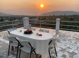HK Residence, hotel com estacionamento em Bangui