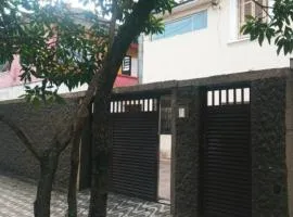 Casa Studio Mega - Garagem Priv - Esp Térreo - WiFi 300 Megas - Home Office a 200 mts Praia da Pompéia