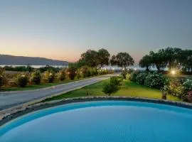 New Beachfront villa Six Stars in Chania,close to the beach & amenities