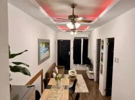 Santa Cosy Villa B Fast Wi-Fi, Netflix Included Split system Air-con & Hot Shower