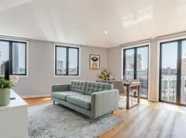 Stylish & Bright Apartment by HostWise