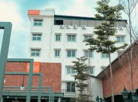 Snap Inn Rooms By The Buzz House