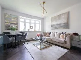 Modern 2BR Flat with 3 Beds Urban Getaway - Cherry