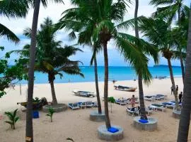 Golden Beach Cottages
