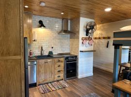 Lifts West 115, hotelli kohteessa Red River