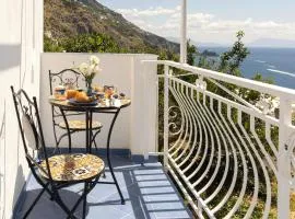 Charming Casa Palmarosa , Sea View & Easy Access