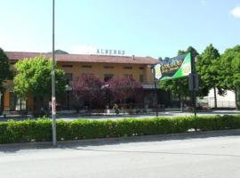 Albergo Ristorante Leon d'Oro, hotel Acqualagnában