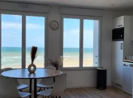 L'écume du fort , Face à la mer, Coucher de soleil