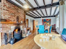 4 Bed in Binfield 93244